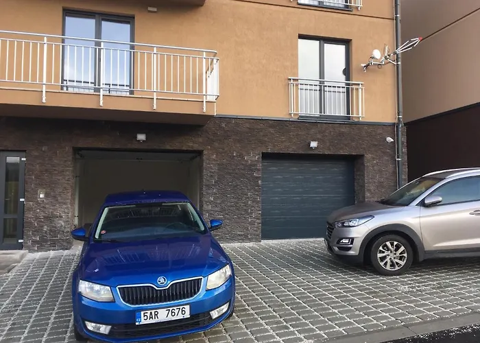 Na Vyhledech Lägenhet